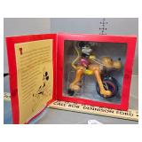 Schyling toys Mickey and Pluto