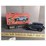 Hubley Metal Car and Box