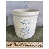 2 gallon Western Stoneware crock has a crack