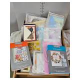 Collection of unused stationary and cards
