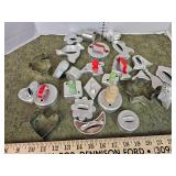 Biscuit Cutters and cookie cutters vintage