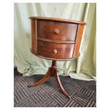 18x22 clawfoot drum style entry table