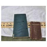 Farmers figurer 7th edition vintage book and Bible