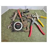 Craftsman auto protractor Plumb level, wrenches