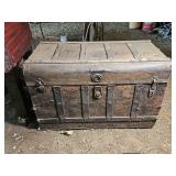 Antique treasure chest 40x22x26