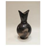 DECORATIVE MEXICO POTTERY VASE