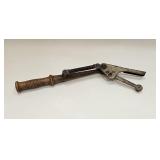 WINCHESTER WESTERN OLIN HAND TRAP PIGEON THROWER