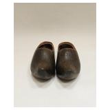 VINTAGE WOOD CARVED BABY SHOES