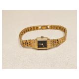 VINTAGE LADIES WRIST WATCH