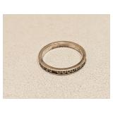 VINTAGE 925 STERLING SILVER & STONE RING