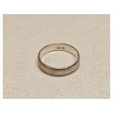 VINTAGE 925 STERLING SILVER RING