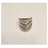 VINTAGE STERLING SILVER RING