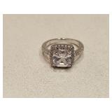VINTAGE 925 STERLING SILVER RHINSTONE RING