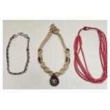 VTG COSTUME FASHION JEWELRY NECKLACE LOT