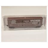 Micro Trains Line SOU 43039 Box Car