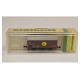 MINITRIX 13616 Covered Freight Wagon