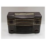 1946 Westinghouse Model H-122-A Tube Radio