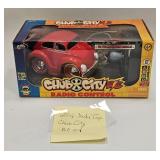 2006 Jada Toys Chub City Volkswagen Beetle RC Car