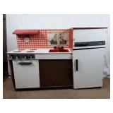 Child's Toy Kitchen Unit