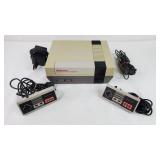 Nintendo NESGame System w Two Controllers