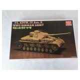 Academy Minicraft Pz KPFW IV Aus H German Army...