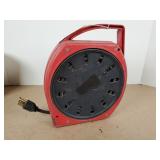 4 outlet extension cord reel