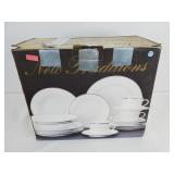 New Traditions 'Royal Platinum' Dinnerware Set