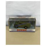 Dinky Matchbox DY-4 Ford E83W 10 CWT Van Radio