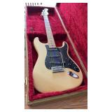Fender Stratocaster with case