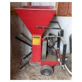 Red Wood Chipper with Hydraulic System