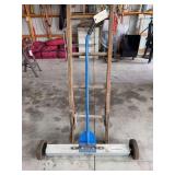 Magnetic Sweeper with Wooden Ladder