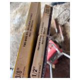 Two-Wire Hydraulic Hose Assembly: 3/8' and 1/2' Male Pipe x Male Pipe