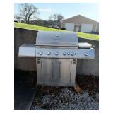 Master Forge Propane Grill with Side Burner