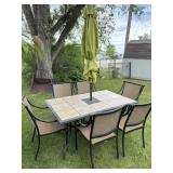 Outdoor Hampton Bay patio table 6 chairs &