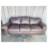 Very nice brown leather flexsteel sofa 92 inches