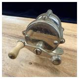 Vintage  fishing reel- ATLAS Portage  40