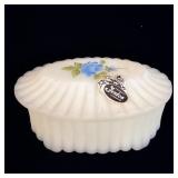 Fenton Blue Rose on Custard Uranium Glass Ribbed >