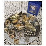 Vintage Gold & Silver Tone Brooches