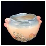 Hull Pottery Bowknot Jardiniere B-18- 5 3/4'