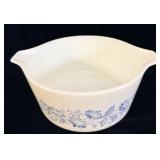 Vintage Pyrex Colonial Mist 474-B 1.5q Casserole >