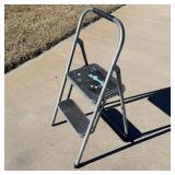 Collapsible step ladder
