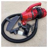 Dirt devil vacuum cleaner with attachments
