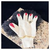 Vintage Kitchy Handmade Yarn Dusting Mitt