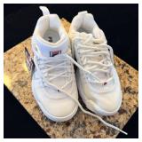 New with tags Fila Kids Disruptor II Repeat Shoe>