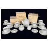 21pc. Mikaska Tea Pt, Cream & Sugar, Cups & Saucer