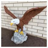Bald eagle yard decor sculpture 31' wingspan