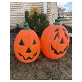 2 vintage plastic pumpkin blow molds Halloween>