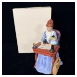 1985 Avon Mrs. Albee Award porcelain figurine