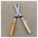 Like new best garden hedge shears