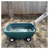 Plastic garden wagon
